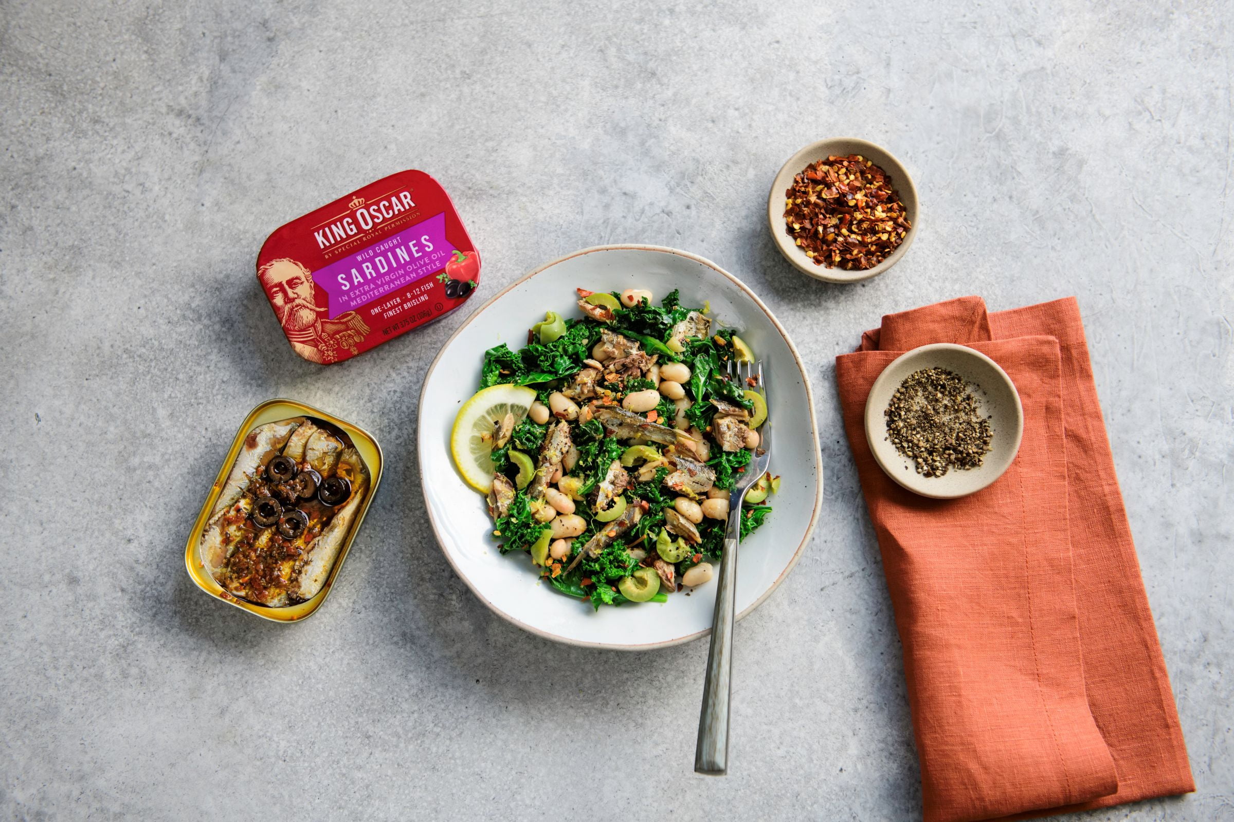 King Oscar Wild Caught Brisling Sardines in Extra Virgin Olive Oil, Mediterranean Style 3.75 oz