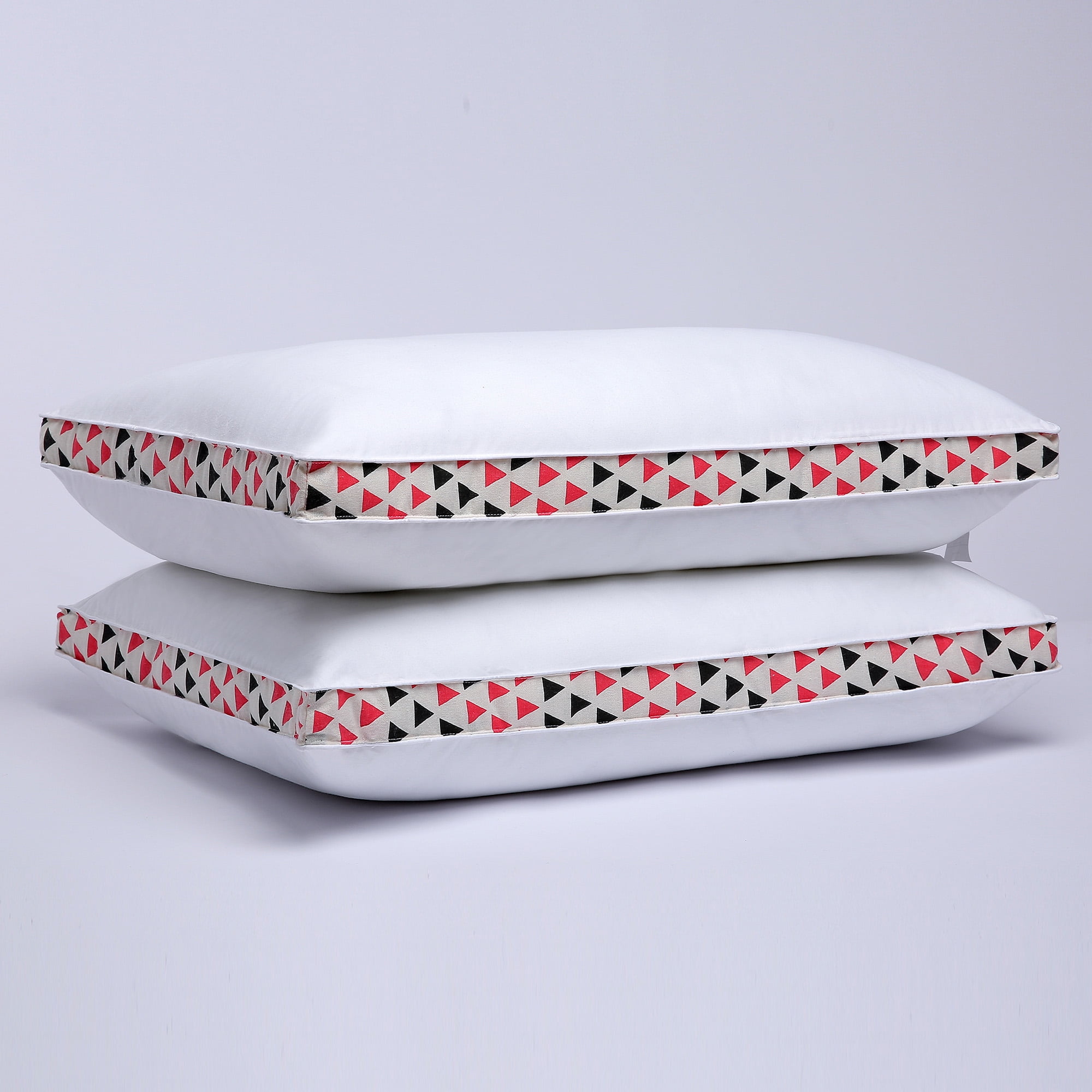 Puredown Geometrical Rosy Black Gusseted Polyester Pillow with 100