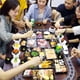 thumbnail image 5 of Wosthever Juguete de Sushi giratorio, juguetes de Sushi giratorios eléctricos, juego de tren de riel de Control de una tecla ligero, vehículo Kits de decoración para fiestas, 5 of 6