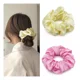 thumbnail image 2 of Ligas Para Cabello Scrunchies De Satén 40 Colores, 2 of 8