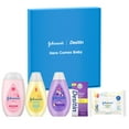 thumbnail image 1 of Set de regalo Johnson's Baby Here Comes Baby con 5 artículos, 1 of 9