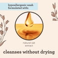 thumbnail image 4 of Jabón de baño y champú para bebés Aveeno Daily Moisture 975 ml, 4 of 8