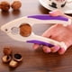thumbnail image 4 of GOOHOCHY Cascanueces de nueces, resistente, para mariscos, con mango antideslizante (color aleatorio), 4 of 8