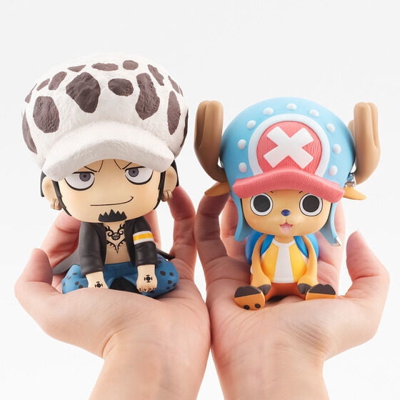 MegaHouse - One Piece - Look Up Series - Tony & Law 2pc Figure Set with Gift, Megahouse, Gifts