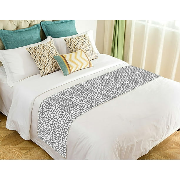 Gckg Popular Graceful Grey Circles And Little Pattern Bed Runner