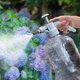 thumbnail image 5 of Botella rociadora para lavado de autos 2L | Pulverizador de bomba manual de alta presión | Plástico engrosado | Boquilla ajustable para espuma, niebla, chorro | Jardinería multiusos, limpieza, 5 of 6