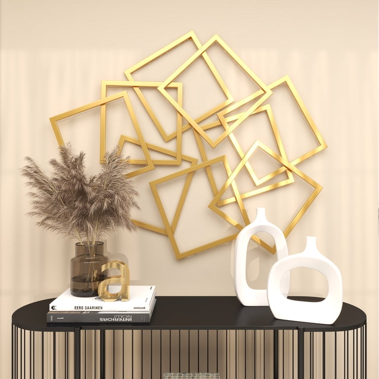 CosmoLiving by Cosmopolitan Gold Metal Overlapping Square