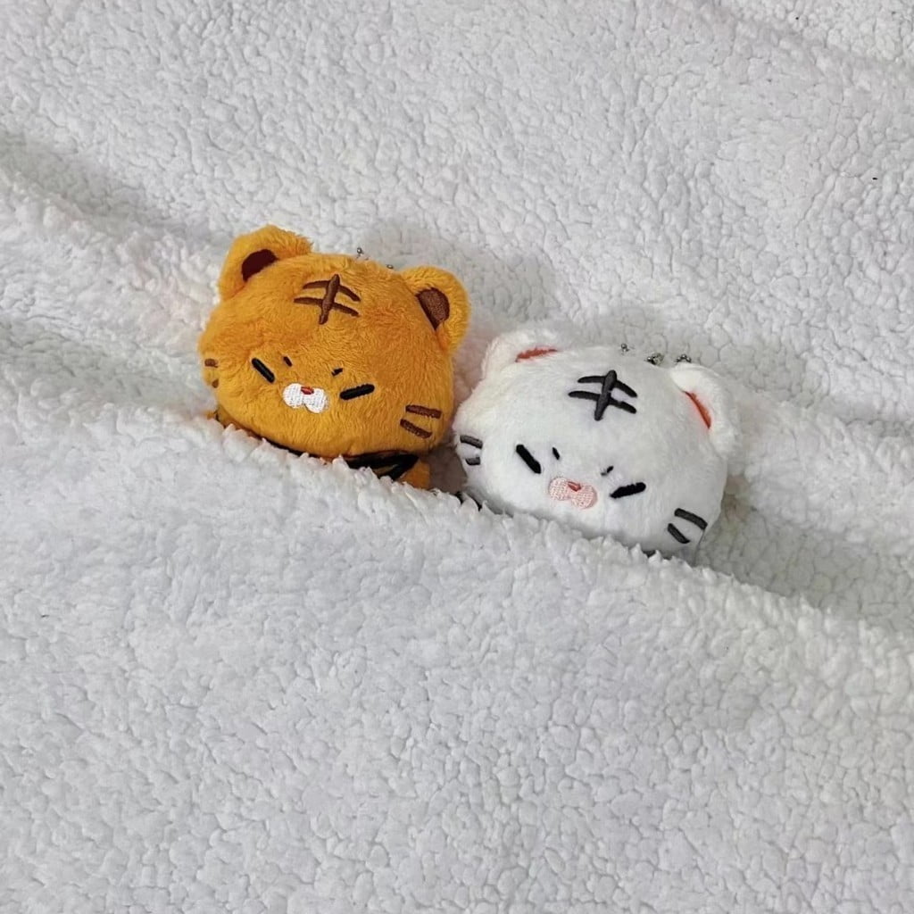 Kpop Idol Seventeen Hoshi Animal Dolls Keyring Tiger Plush Doll Stuffed  Toys - Walmart.com