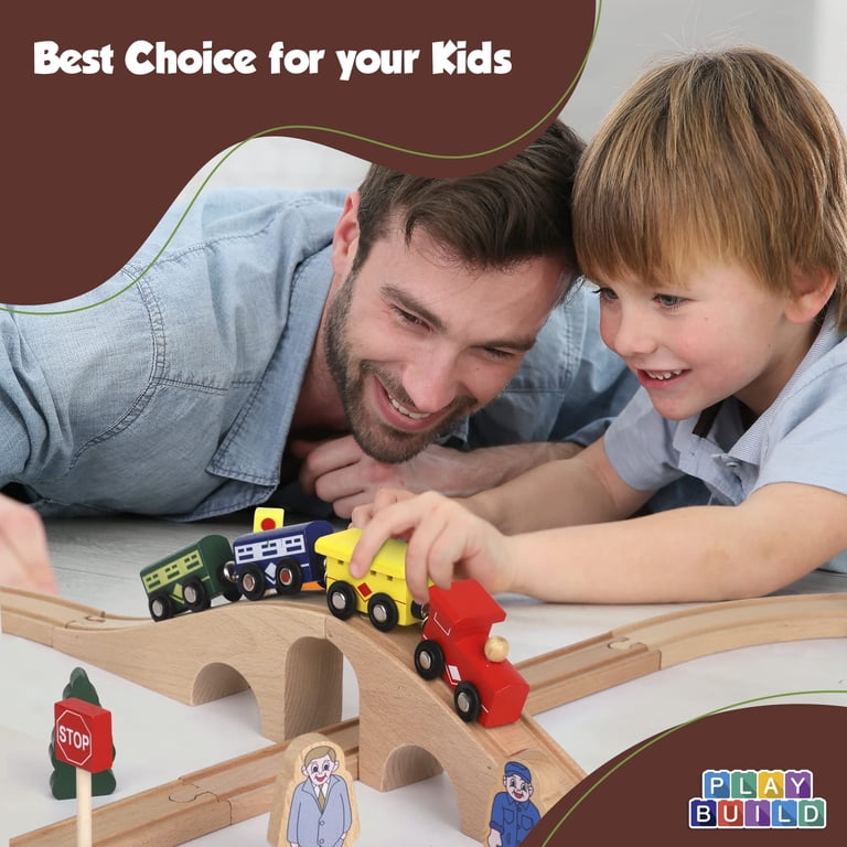 PlayBuild Ensemble De Train En Bois 35 Pièces – Circuit Ferroviaire Créatif Avec Maisons, Arbres Et Personnages – Jeu Éducatif Et Interactif Pour Tout-Petits Dès 3 Ans – Idée Cadeau Anniversaire