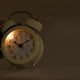 thumbnail image 2 of reloj despertador de 3 pulgadas., 2 of 3