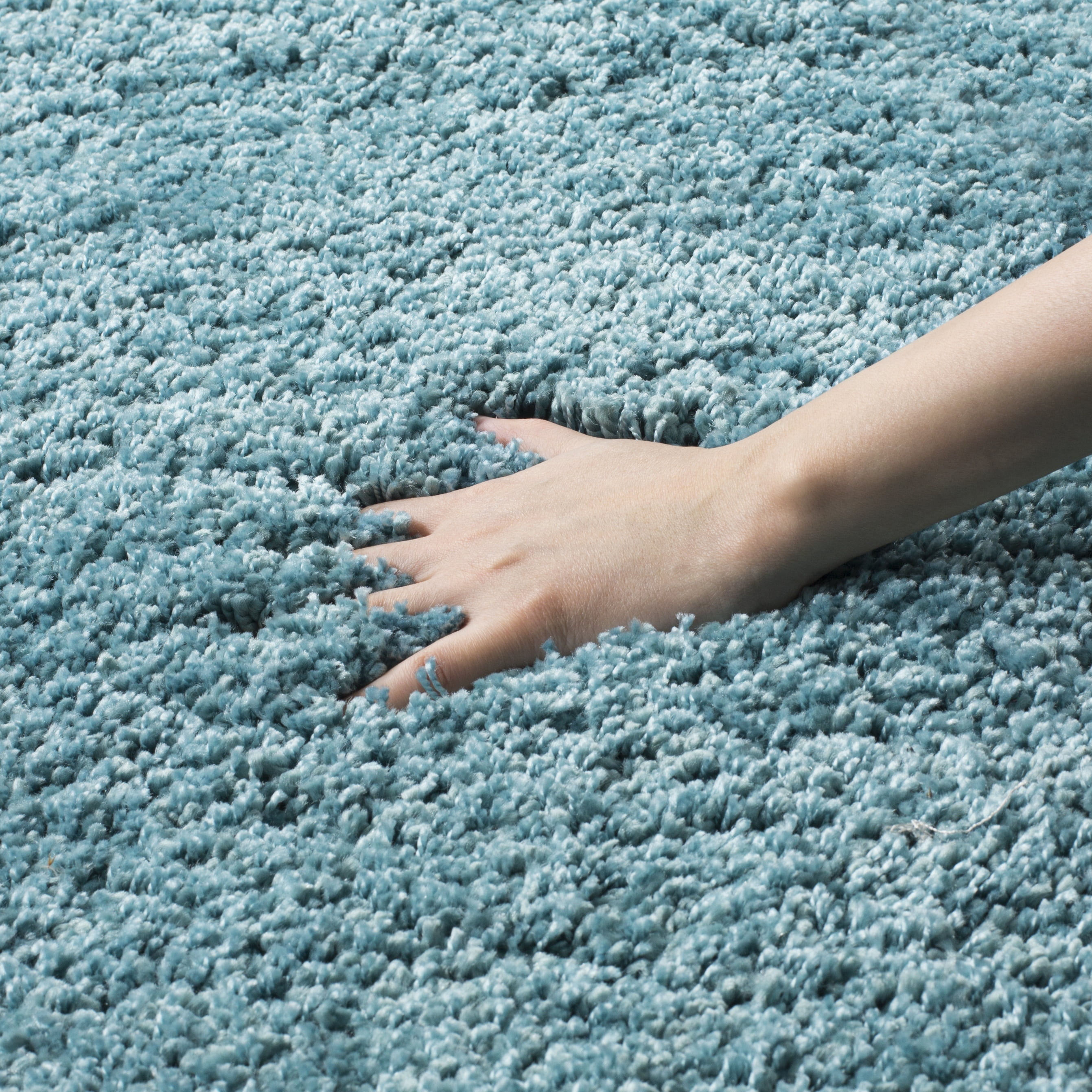 SAFAVIEH Milan Harlow Solid Plush Shag Runner Rug, Aqua Blue, 2' x 14' - Modern Design, Aqua Blue, Non-Shedding & Easy Cleaning, Ultra Plush Thick Pile, Ideal for Living Room, Bedroom, Entryway