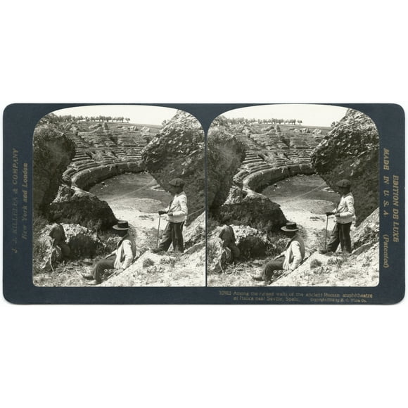 Espagne: Amphithéâtre, C1908. /n'parmi les Murs en Ruine de l'Ancien Amphithéâtre Romain à Italica Près de Seville, Espagne.' Stéréographe, C1908. Affiche Imprimée par (24 x 36)