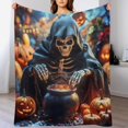 thumbnail image 4 of Manta supersuave de franela de microfibra con diseño de calabaza, esqueleto y calavera de mago para Halloween, ideal para sofá cama, sofá cama, mullida y cálida, de 101 x 127 cm., 4 of 8