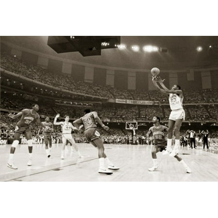 Michael Jordan Jump Shot Poster Poster Print (The Best Shot Of Michael Jordan)
