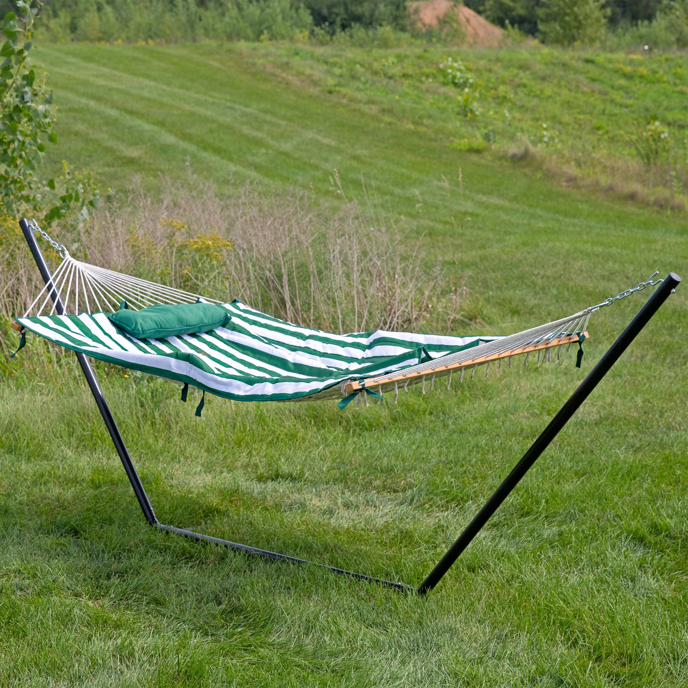 Sunnydaze 2-Person Polyester Rope Spreader Bar Hammock with Stand, 275 lb Capacity - Green/White