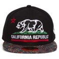thumbnail image 1 of Top Headwear California Republic Bandera Snapback - Paisley - Negro TOP HEADWEAR Gorra de béisbol, 1 of 2