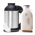 thumbnail image 1 of Nut Milk Maker Almond Cow Essentials, paquete con jarra de 1,8 litros, 1 of 9