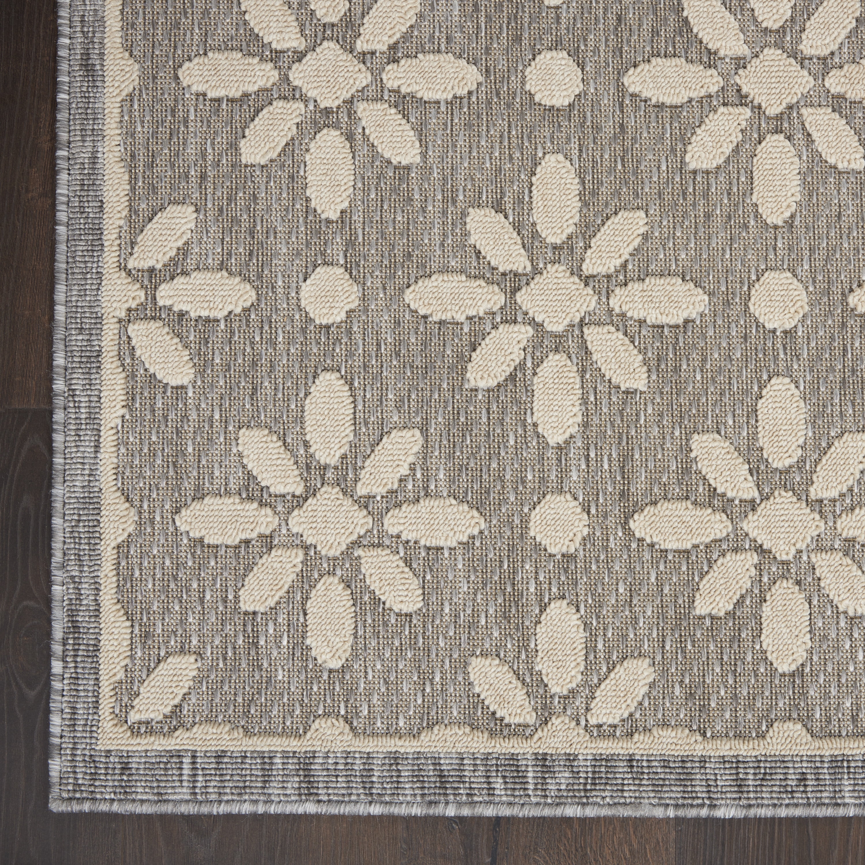Nourison Palamos Indoor/outdoor Floral Contemporary Grey Area Rug