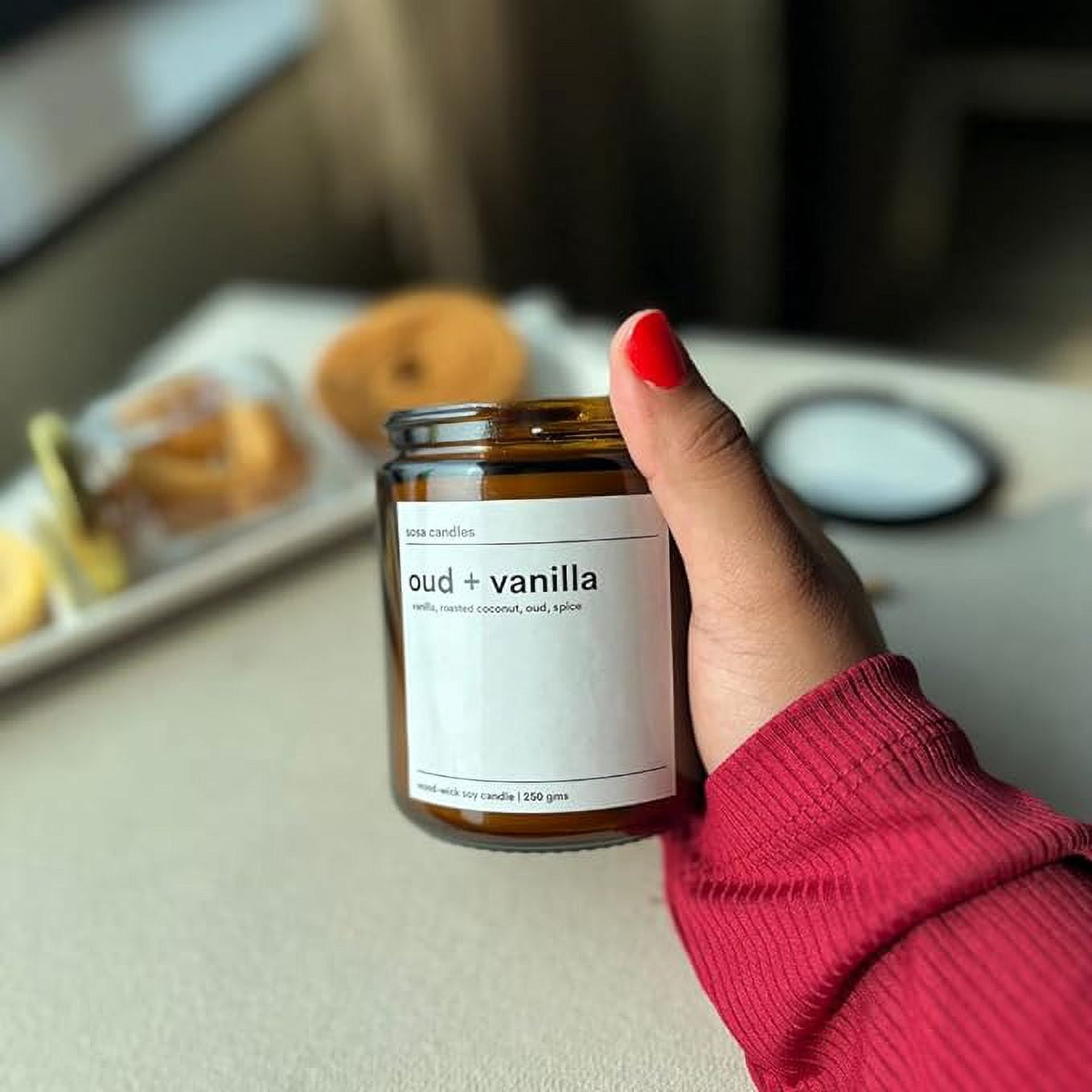 Oud + Vanilla Amber Jar Scented Candles | Scented Candles for Home Decor | Scented Candles Gift Set | Scented Candles for Bedroom Living Room Hall Decoration | Gift Ideas | Home Decor Items - 40hrs