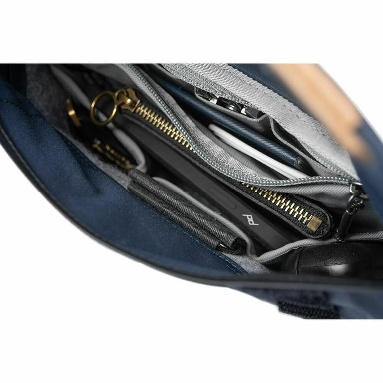 Peak Design Field Pouch Accessory Pouch (V2)