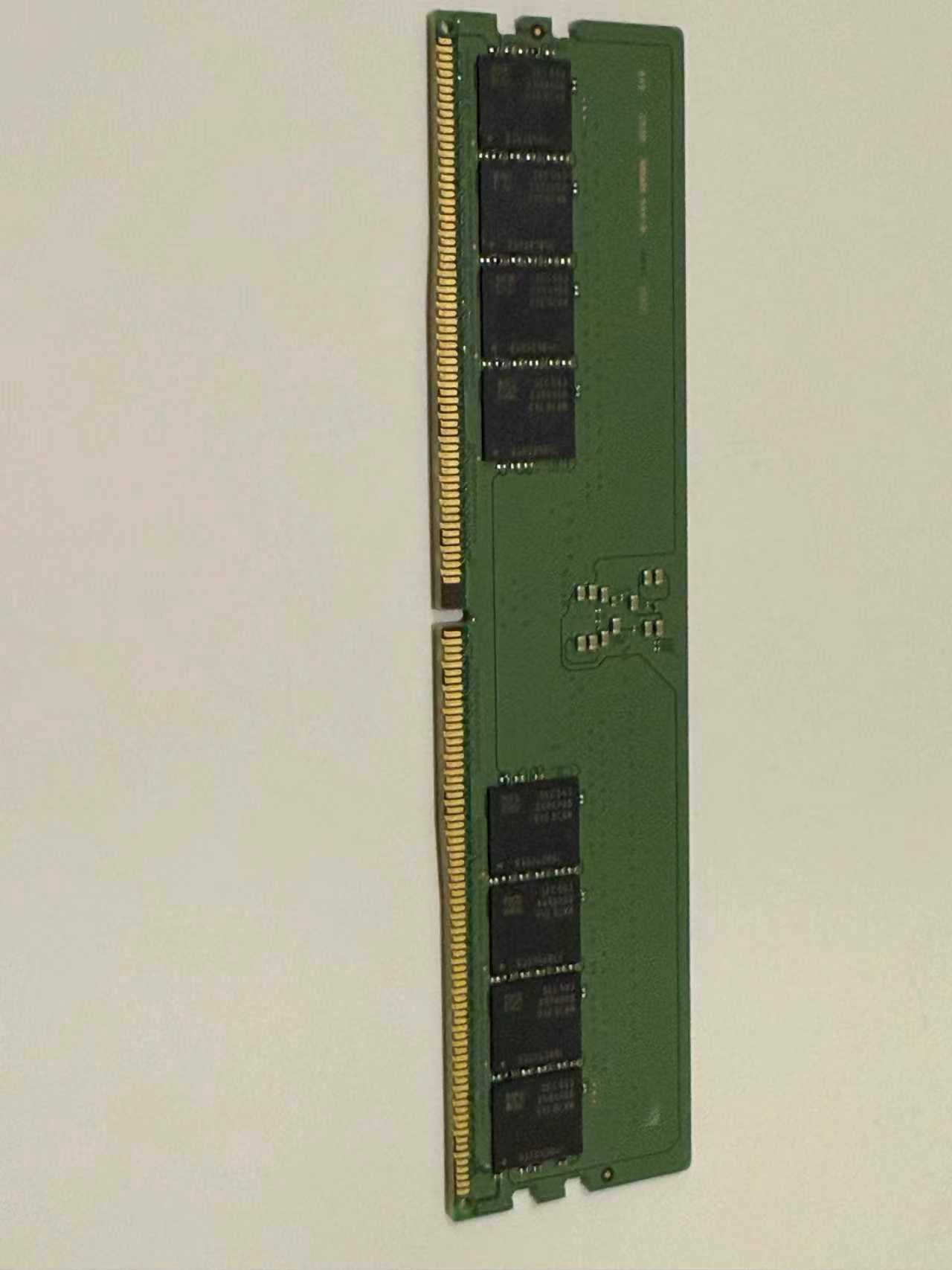 Samsung DDR5 32GB/2Rx8/PC5-5600B-UB0-1010-XT