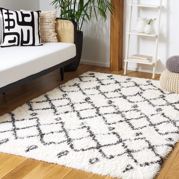 Safavieh Flokati Chelsey Aztec Polyester Shag Area Rug, Ivory/Dark Gray, 5'3" x 7'6"