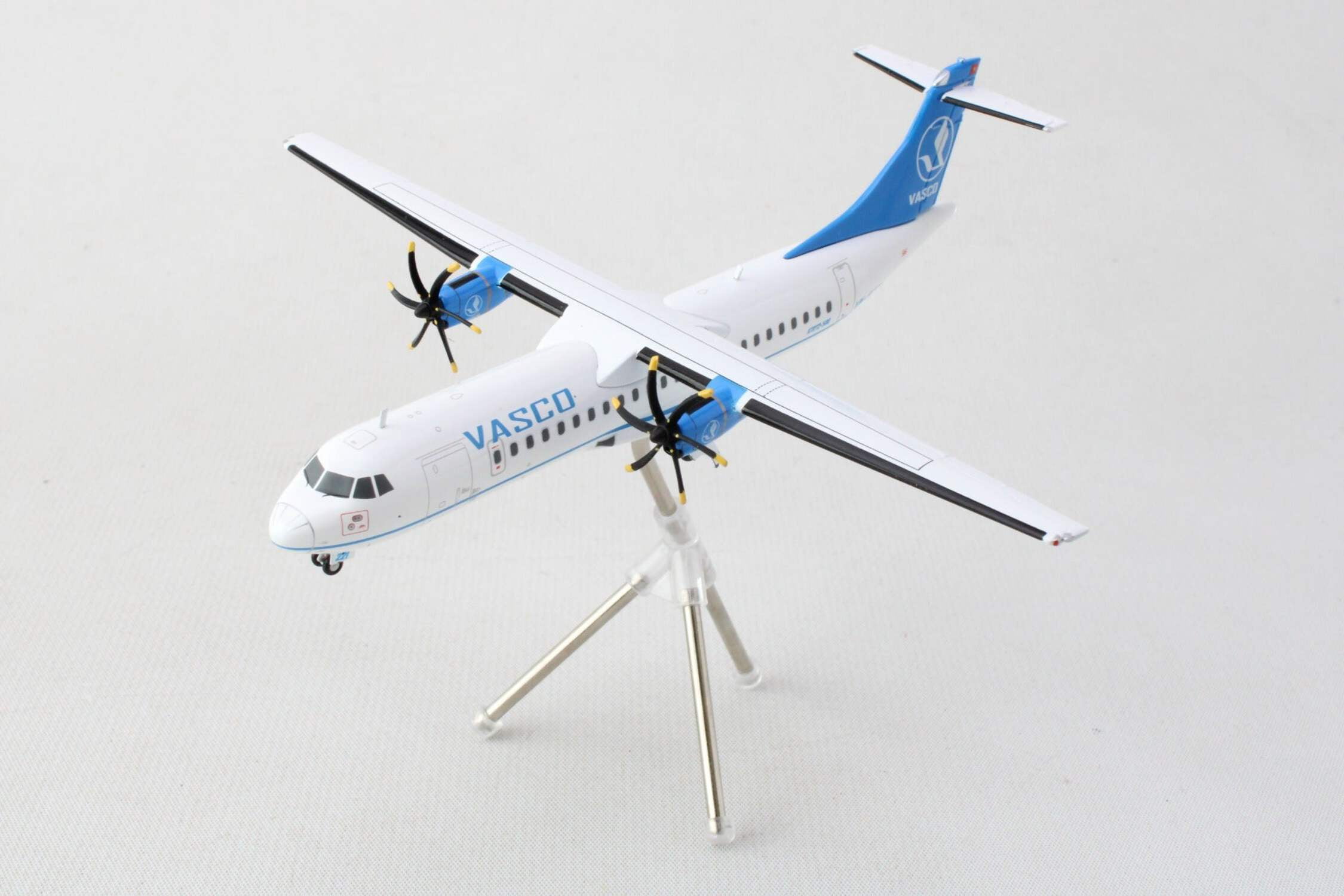 AVIONNICS　50プレーン用未開封×2個 ATR 72-500 Commercial Aircraft 