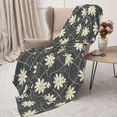 thumbnail image 3 of Rateoe Daisies Flowers Pattern Flannel Throw Blanket, Ultra-soft Blanket for Bed, Couch, Car, Hypoallergenic Anti-pilling blanket-50"x40"(Vertical), 3 of 6