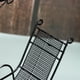 thumbnail image 5 of Juego de 3 mesas y sillas en miniatura a escala 1/12 para jardín al aire libre, modelo de mesa y silla de metal para ocio (negro), 5 of 6