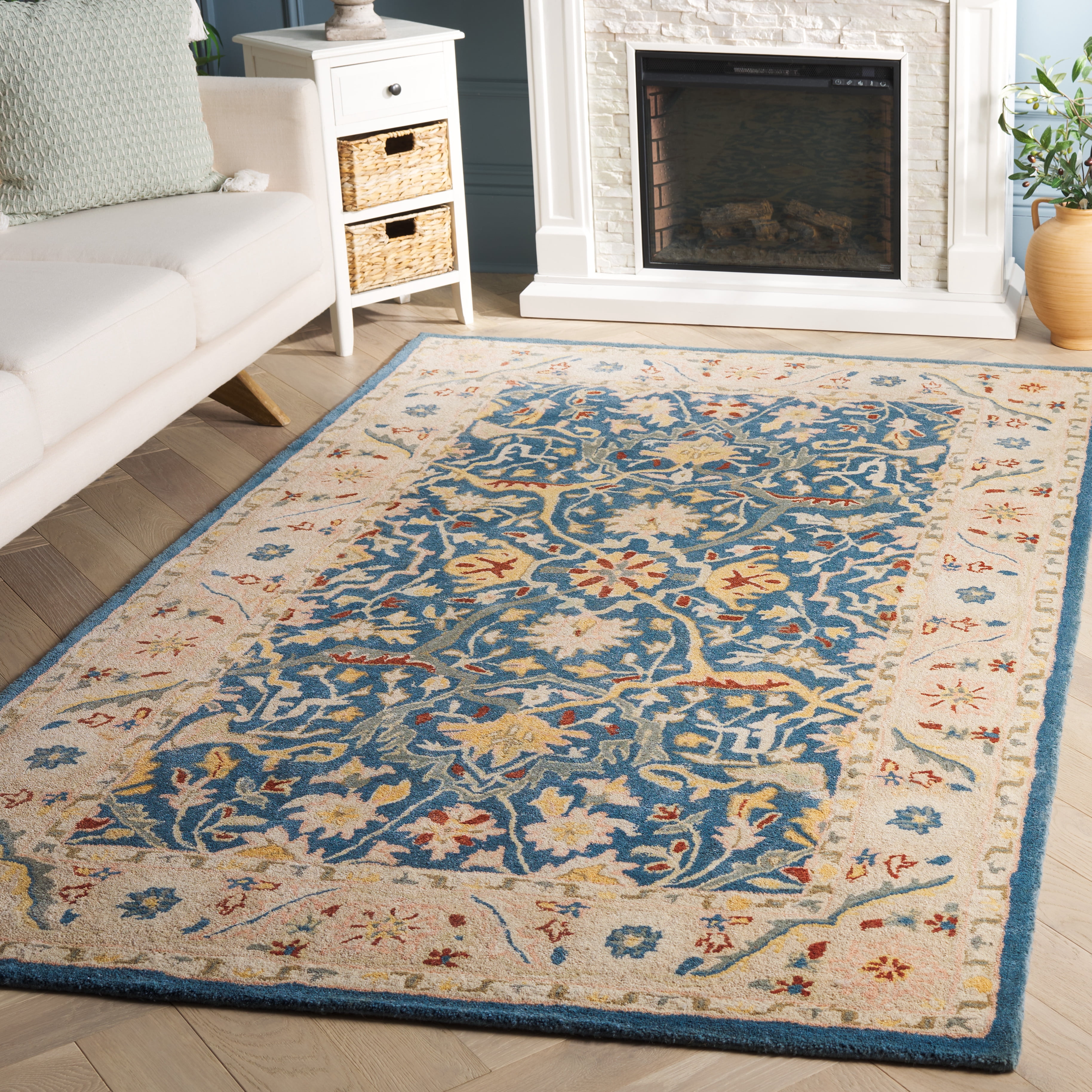 SAFAVIEH Antiquity Toireasa Oriental Wool Area Rug, Blue, 4' x 6'