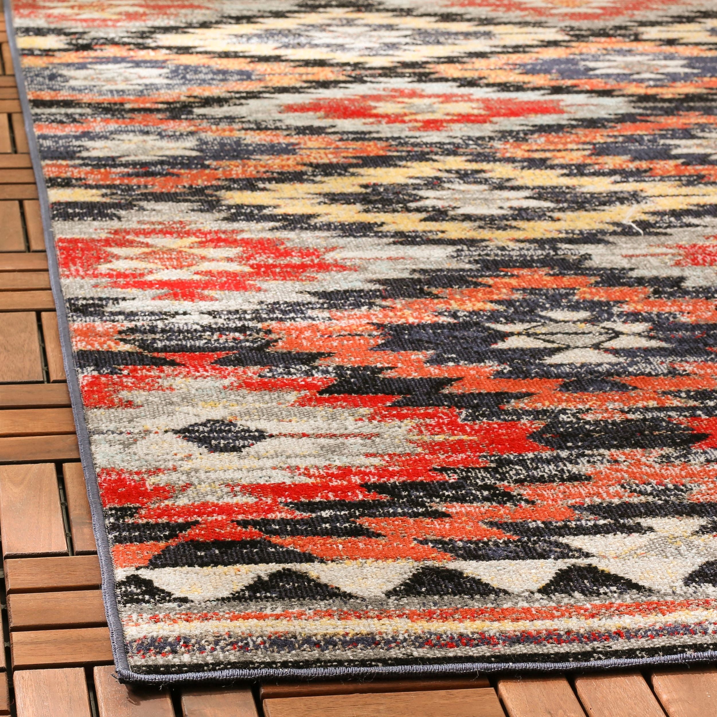 Safavieh Montage Clarissa Geometric Southwestern Outdoor Area Rug