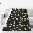thumbnail image 1 of Balery Daisy Manta de Felpa Suave y Acogedora – Cobija de Franela Aterciopelada para Cama, Lavable y Cálida para Sofá, Mascotas, Transpirable-50"x40", 1 of 7