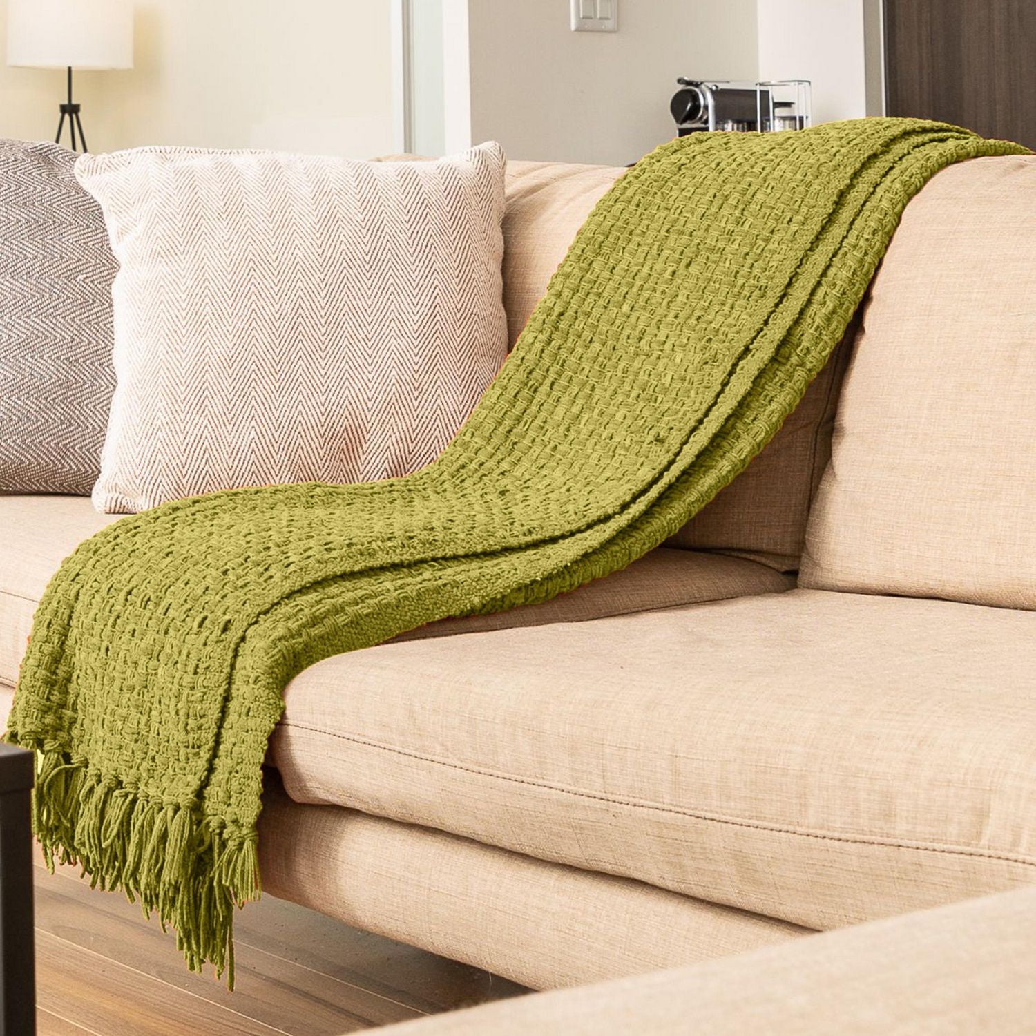 Chenille Basket weave Knit Throw with Fringe, Lightweight Breathable Chenille Blanket for Couch, Chair, Bed, Outdoor Use