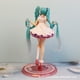 thumbnail image 2 of Figura de Anime de Sakura Hatsune Miku SHANJIAN en Soporte, 2 of 3