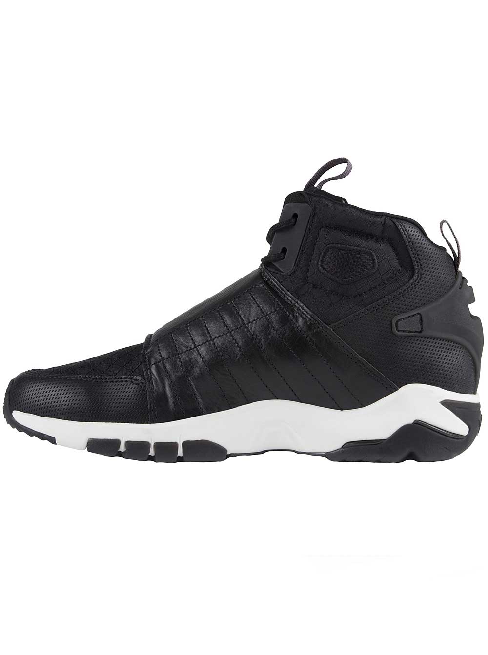 creative recreation black and white