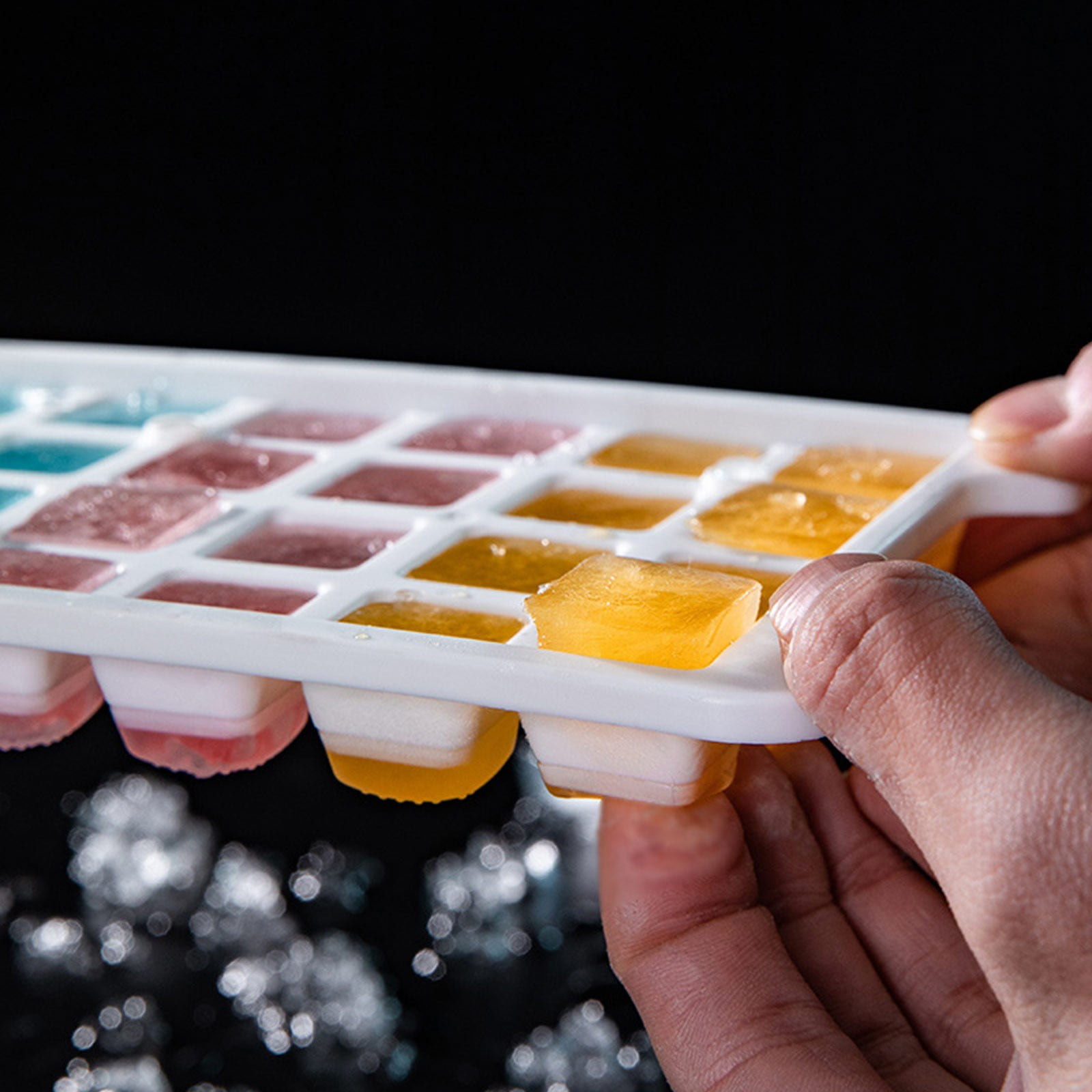 XKHHLH Ice Trays for Freezer with Lid and Bin,Plastic Ice Bin Container for Freezer, Crushed Ice Cube Trays with Lids and Bin,Ice Container with Locking Lid,BPA Free,Easy to Remove