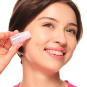 essence Baby Got Glaze Balm Stick