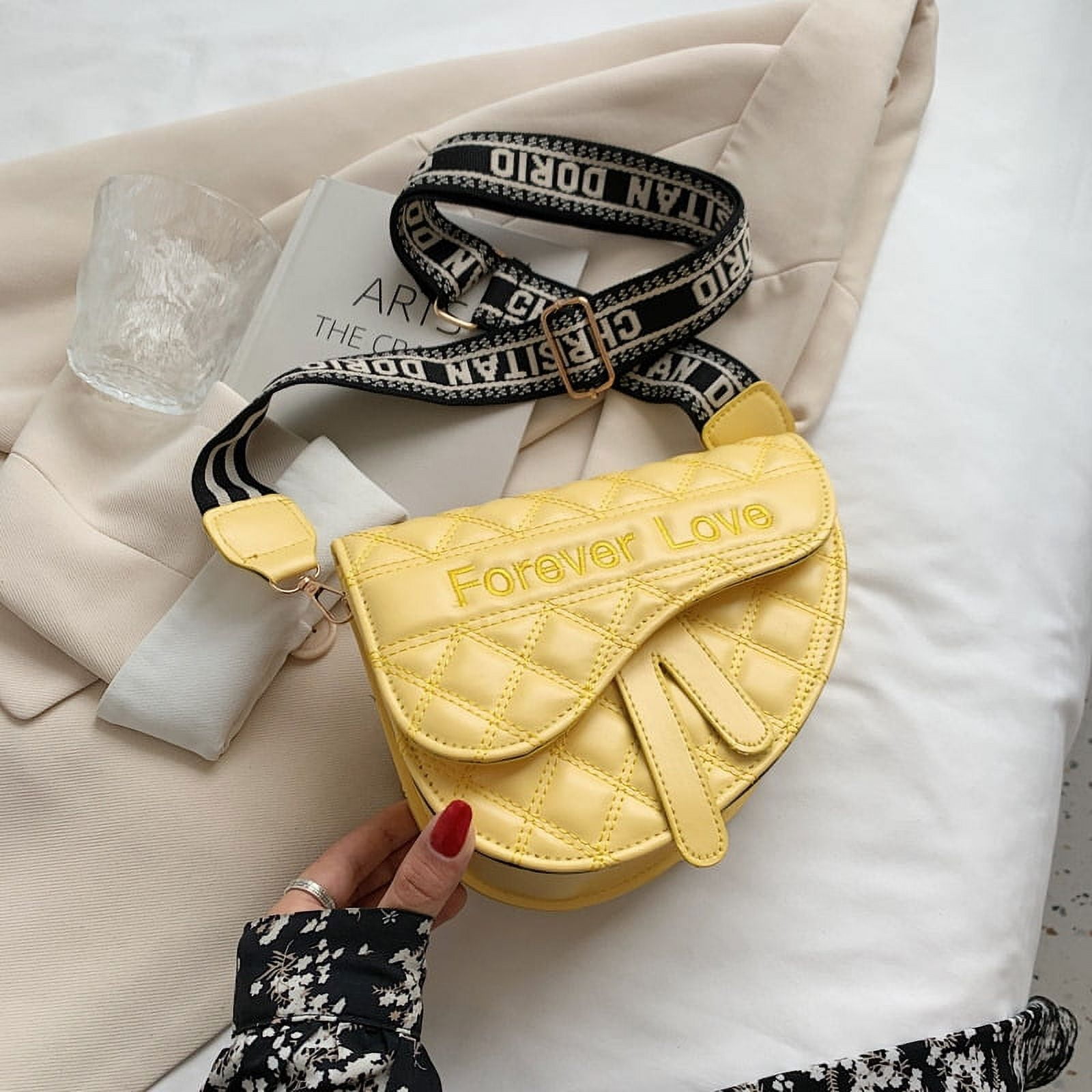 QWZNDZGR Saddle Bag Women s New Fashion In The Summer Of 2022