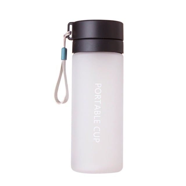 Large Water Bottle Large Capacity Sports Water Bottle Portable Outdoor Tumbler Cup for Students Couples with Tea Infuser Flower Tea Cup Plastic Water Bottle Sports Water Bottle