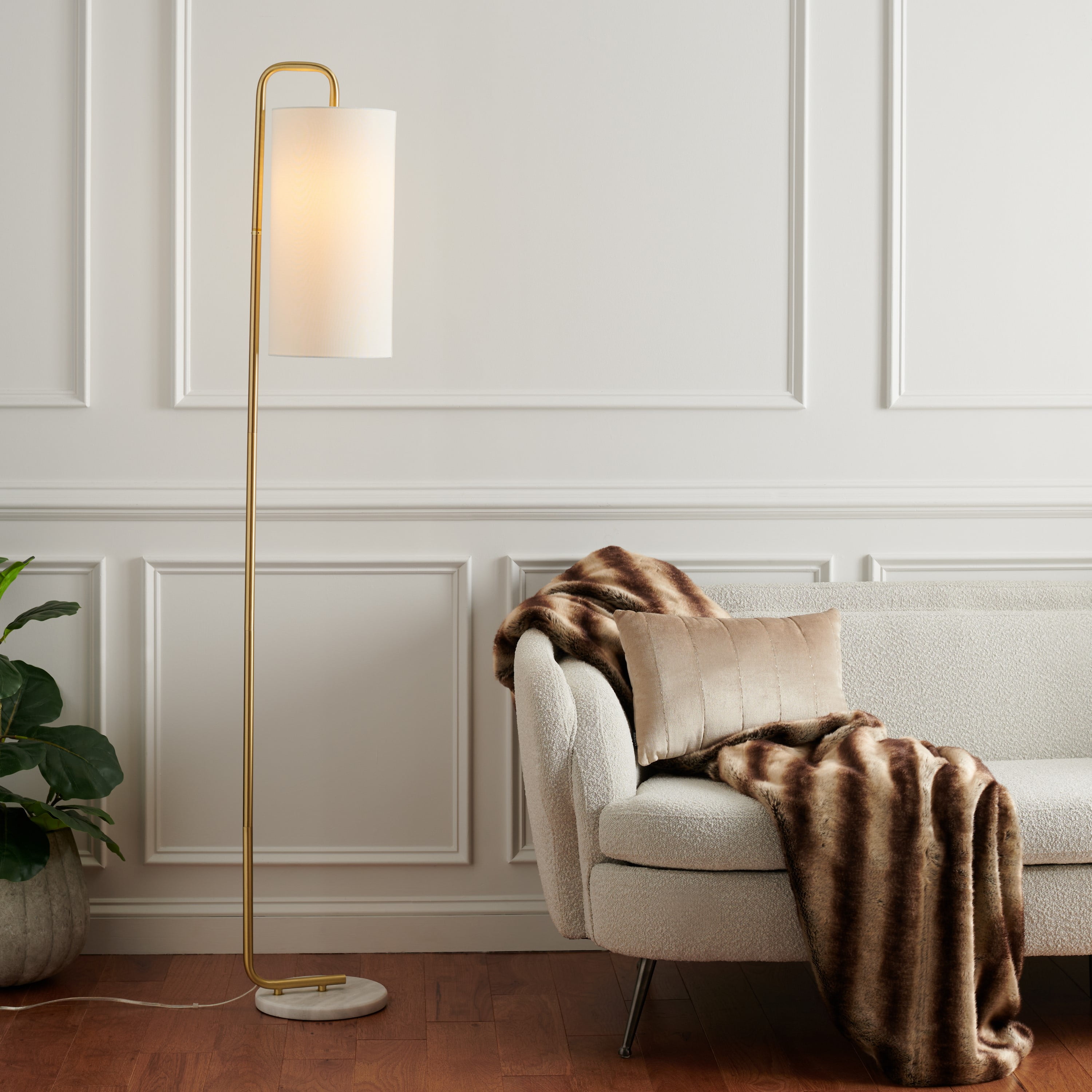 SAFAVIEH Troilus 64 in. Modern White Ceramic Floor Lamp with White Linen Shade, 7.00 x 10.00 x 64.00