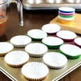 thumbnail image 4 of Mini moldes metálicos para cupcakes, moldes de papel para muffins, 300 unidades, color plateado, 4 of 7
