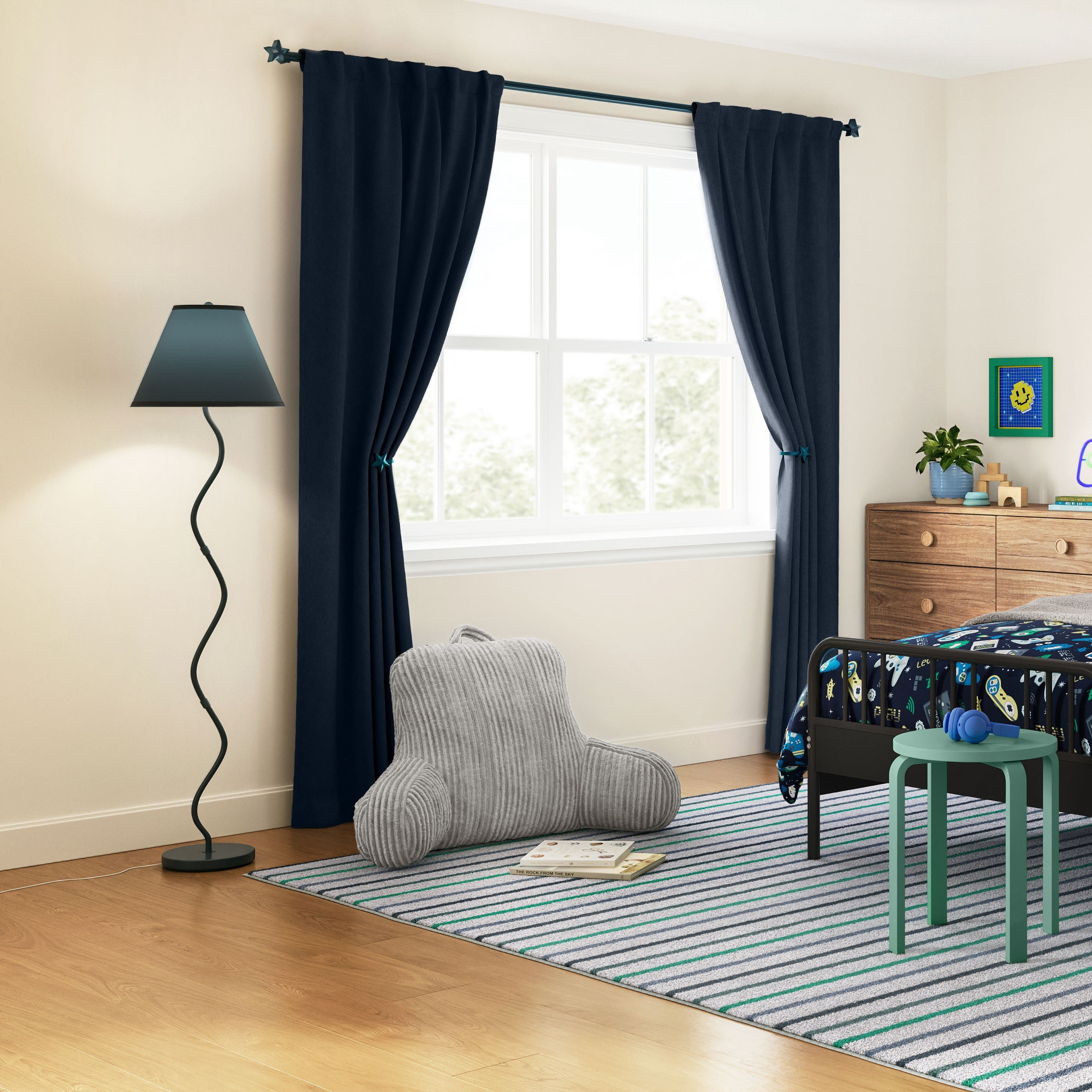 Mainstays Kids Navy Curvy Floor Lamp with Linen Fabric Shade, 58 in