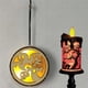 thumbnail image 4 of Luz Hueca De Madera Para Halloween Con Patrón De Bruja, Decoración Colgante Led Redonda De Halloween Para Ventana, Cerca De Árbol, Puerta, Escritorio De Oficina Advancent HA027580-05, 4 of 7