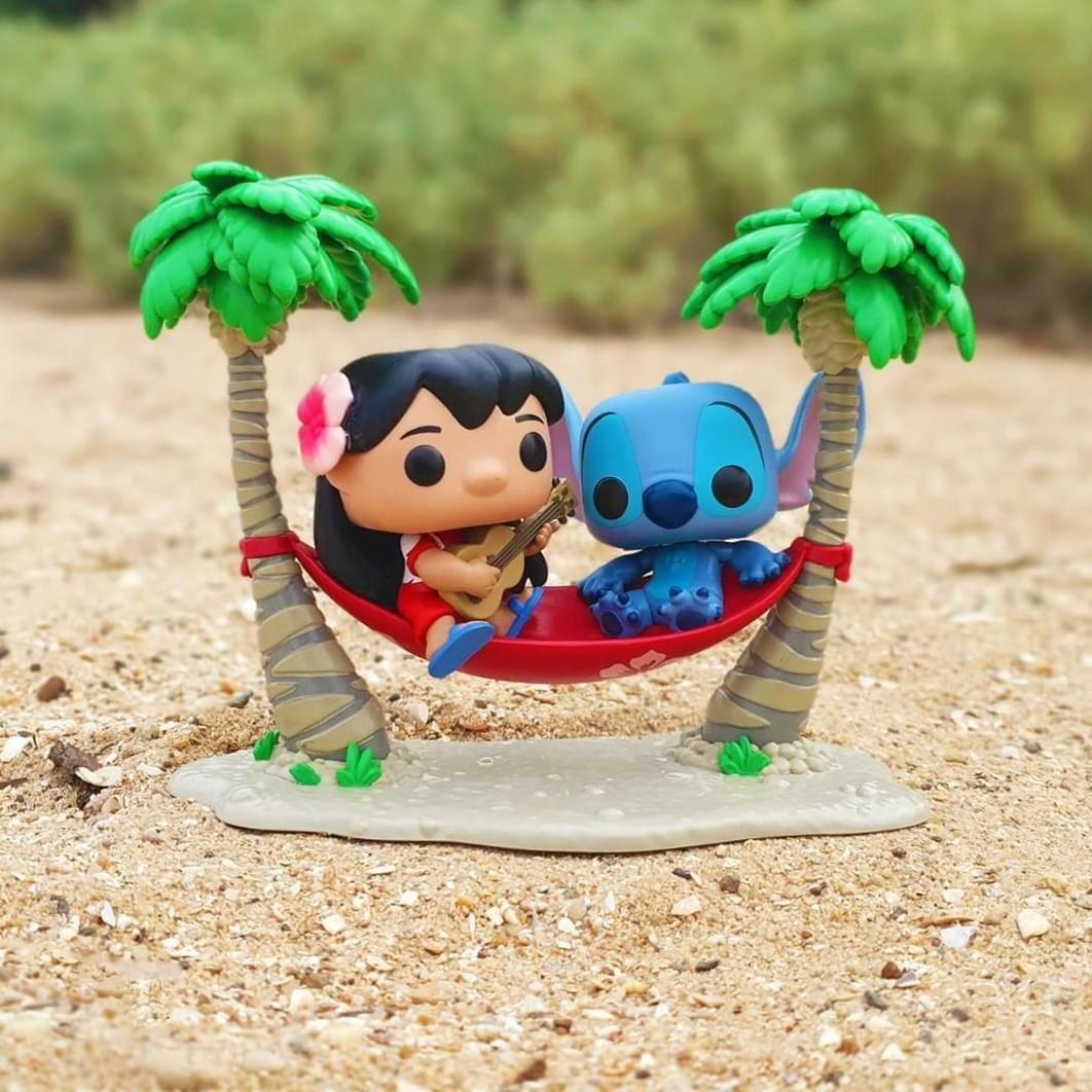 Funko Pop Moment #1200 - Lilo Stitch - Lilo Stitch in Hammock (Hot