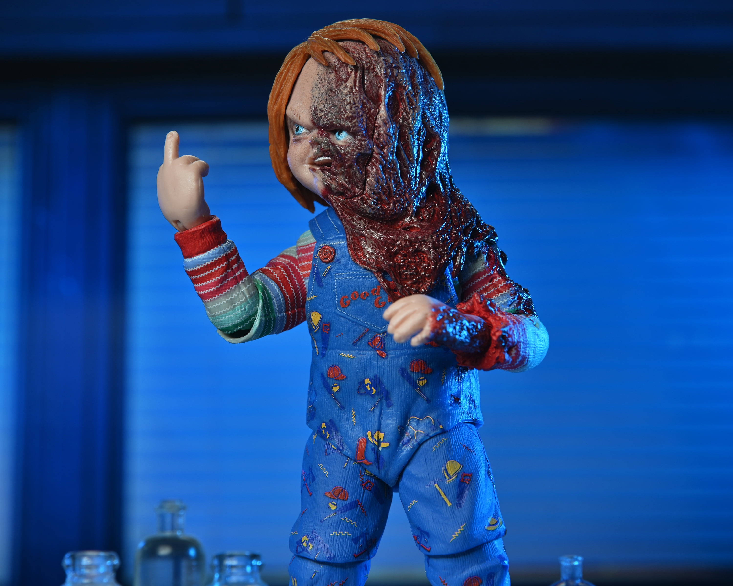 Chucky TV Series - 7” Ultimate Action Figure - Horror Toy