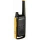 thumbnail image 2 of Radio bidireccional Motorola Talkabout T470, paquete de 4 unidades, negro/amarillo, 2 of 5