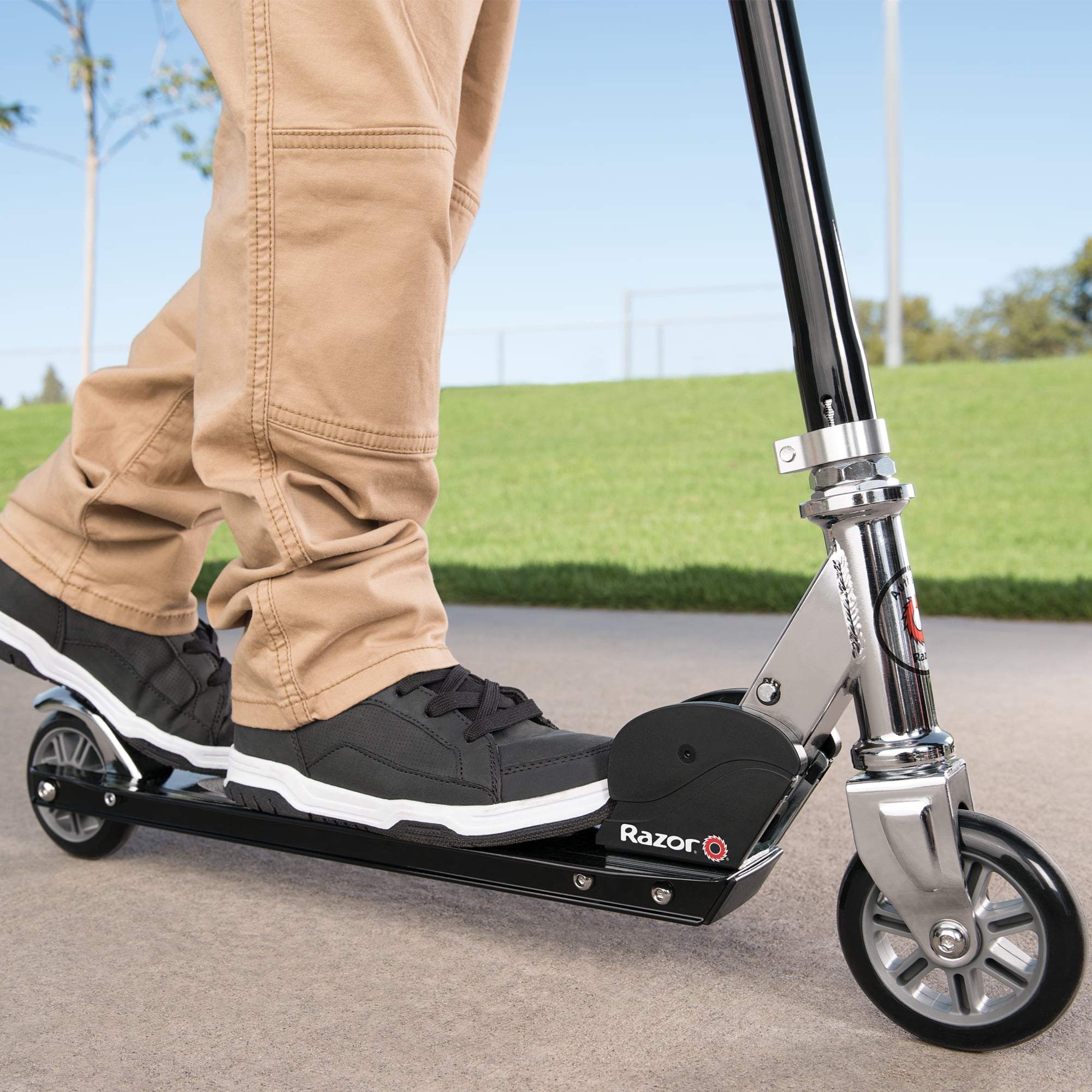 Trottinette Razor S Sport – Pliable Rouge, Pour Enfants 6+ (jusqu'à 100 Kg)