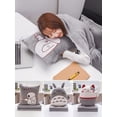 thumbnail image 4 of Edredón de almohada, almohada de doble uso, manta de aire acondicionado plegable, cojín interior de automóvil, almohada, artefacto de siesta de oficina tres en uno, 4 of 5
