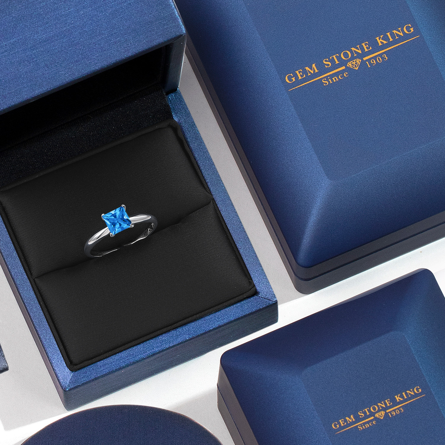 Gem Stone King 10K White Gold Fancy Blue Zirconia Engagement Ring for Women | 0.71 Cttw | Princess 5MM | Gemstone Birthstone | Size 5