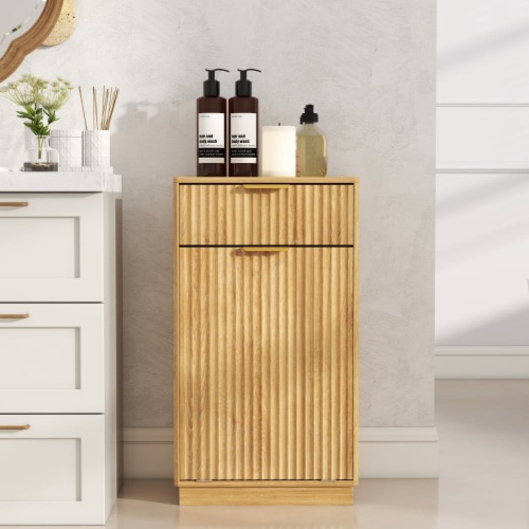 10 Gallon Tilt-Out Trash Can Cabinet, Woodgrain Garbage Recycling Cabinet with Wave-Textured Drawer & Pull-Out Bin, Oak Kitchen Organizer, Oak